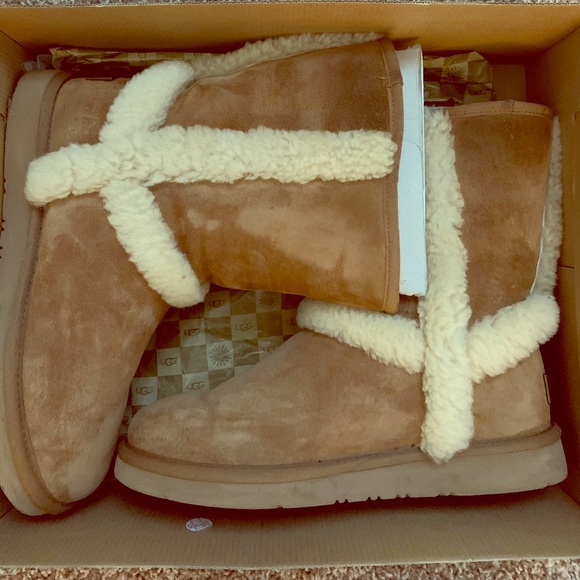 UGG Shoes - Boots UGG Shoes - Boots